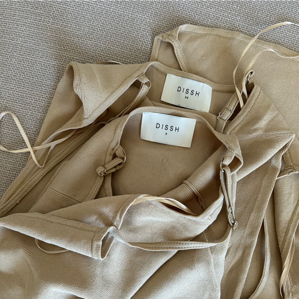 NEW DISSHTaylor Sand Knit Tank Beige Khaki Stretchy Clean Fit minimalist - Picture 7 of 9